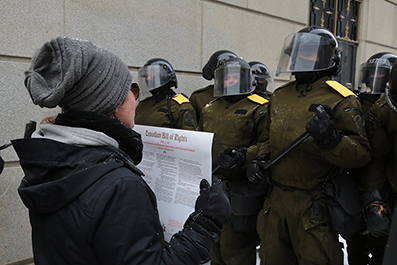 Police Block Central Ottawa : Truck Protest : February 2022 : Personal Photo Projects : Photos : Richard Moore : Photographer